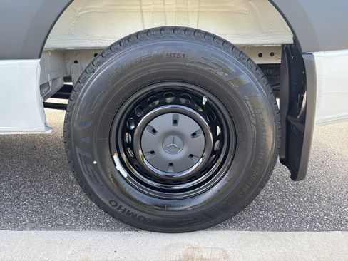New 2026 Mercedes-Benz Sprinter 2500 image 11