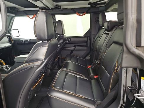 Used 2024 Ford Bronco Badlands image 29