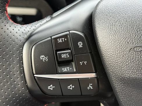 Certified 2024 Ford Escape ST-Line w/ Tech Pack #1 AWD/4WD image 21