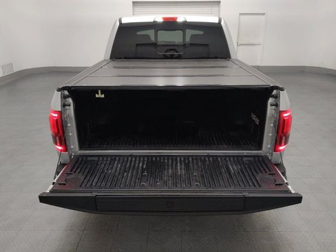 Used 2015 Ford F150 Platinum w/ Equipment Group 701A Luxury RWD image 29