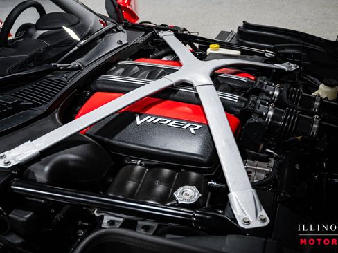 Used 2013 SRT Viper GTS w/ GTS Laguna Interior Pkg RWD image 42
