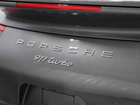 Used 2019 Porsche 911 Turbo image 8