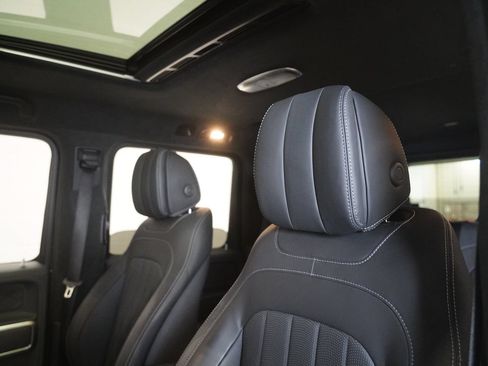 Certified 2025 Mercedes-Benz G 550 image 12