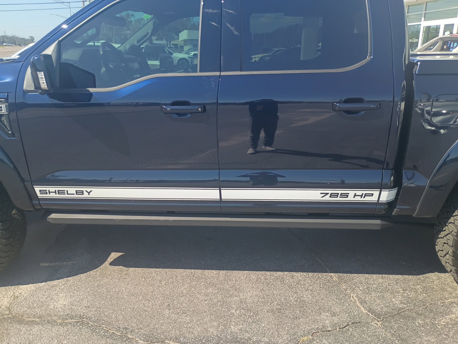Used 2025 Ford F150 Lariat w/ Equipment Group 502A High AWD/4WD image 3