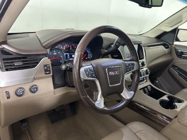 Used 2020 GMC Yukon SLT w/ Open Road Package AWD/4WD image 13