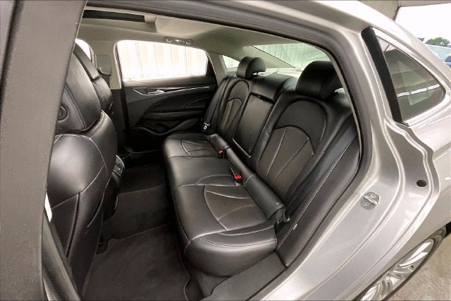 Used 2018 Buick LaCrosse Premium w/ Sun and Shade Package FWD image 20