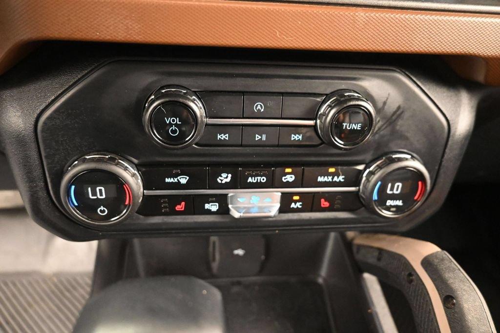 Used 2024 Ford Bronco Outer Banks AWD/4WD image 20