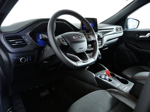 Certified 2025 Ford Escape ST-Line AWD/4WD image 41