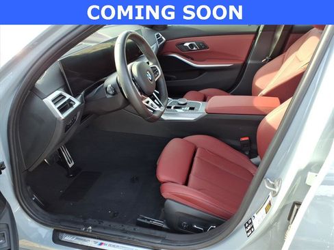 Used 2025 BMW 330i xDrive Sedan w/ M Sport Package image 10