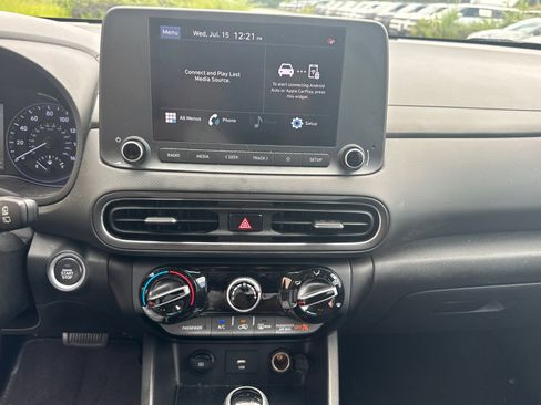 Used 2023 Hyundai Kona SEL AWD/4WD image 27