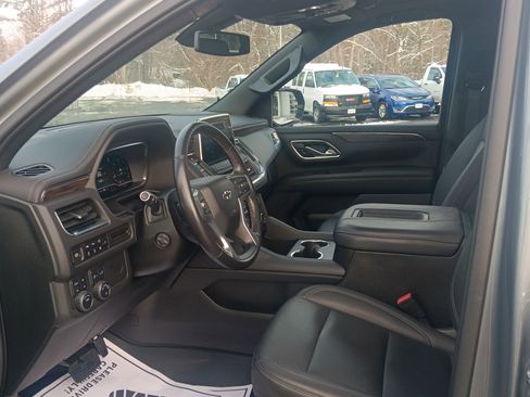 Certified 2022 Chevrolet Tahoe Z71 w/ Luxury Package image 12