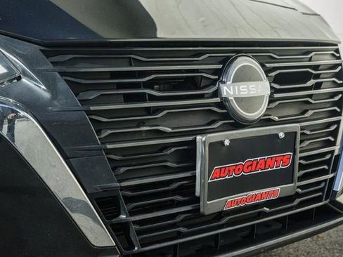 Used 2023 Nissan Altima 2.5 SV w/ SV Premium Package image 15