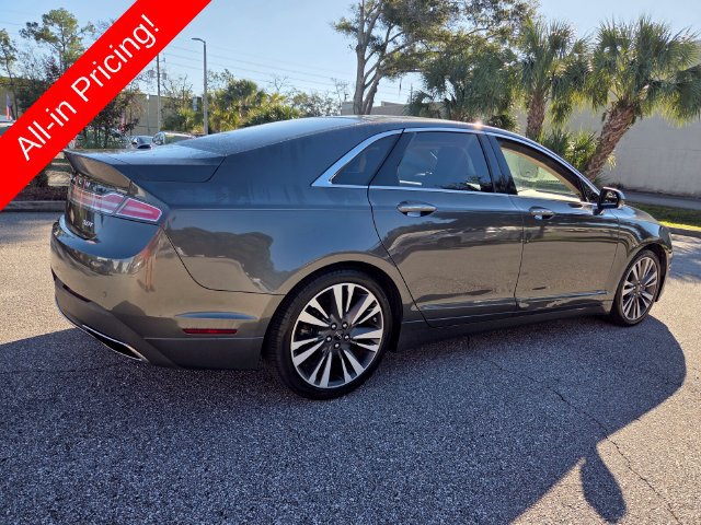 Used 2017 Lincoln MKZ Reserve FWD image 5