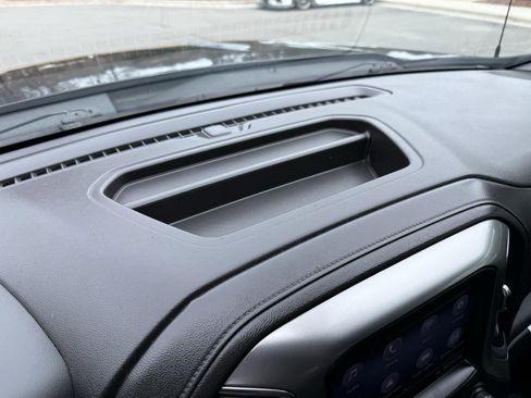 Used 2019 Chevrolet Silverado 1500 LT w/ All-Star Edition image 46