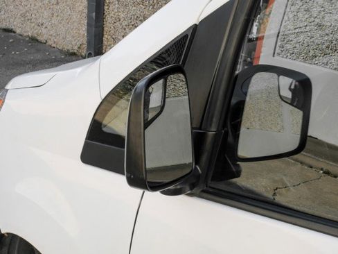 Used 2019 Nissan NV200 S w/ Cruise Control Package image 32