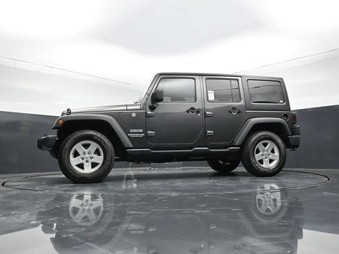 Used 2017 Jeep Wrangler Unlimited Sport w/ Quick Order Package 24S AWD/4WD image 48