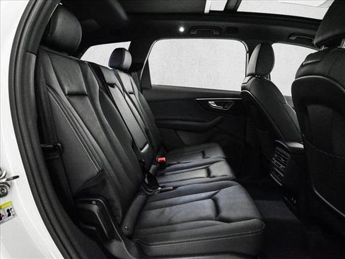 New 2026 Audi Q7 2.0T Premium AWD/4WD image 21