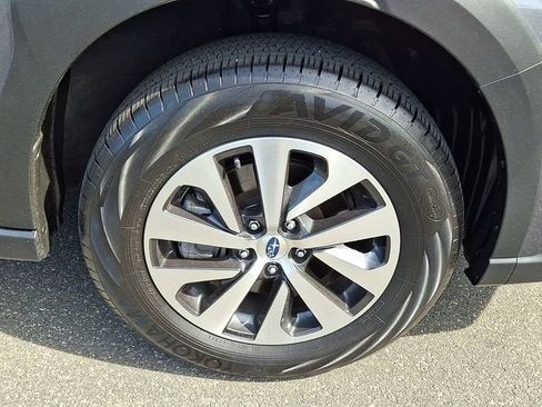 Used 2024 Subaru Outback Premium AWD/4WD image 8