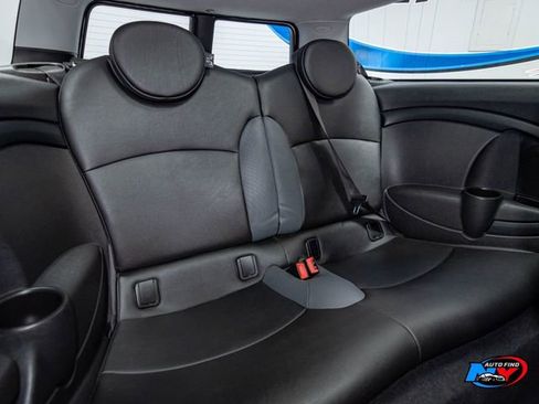 Used 2009 MINI Cooper Clubman Hardtop image 20