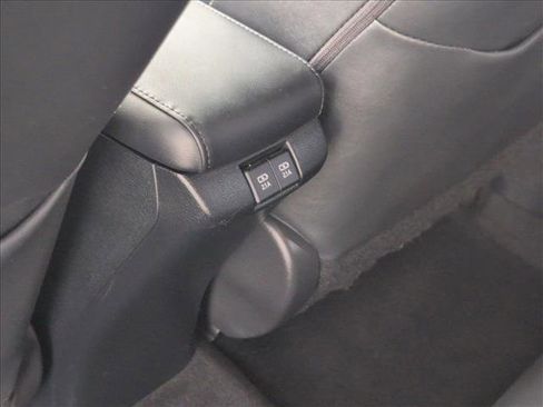 Used 2021 Toyota Prius Prime XLE w/ Carpet Mat Package (TMS) image 17