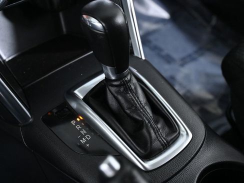 Used 2015 MAZDA CX-5 Touring image 19