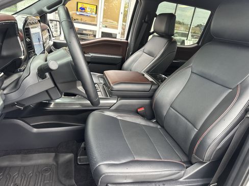 Used 2022 Ford F150 Lariat AWD/4WD image 11