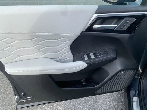 New 2026 Mitsubishi Outlander SEL image 11