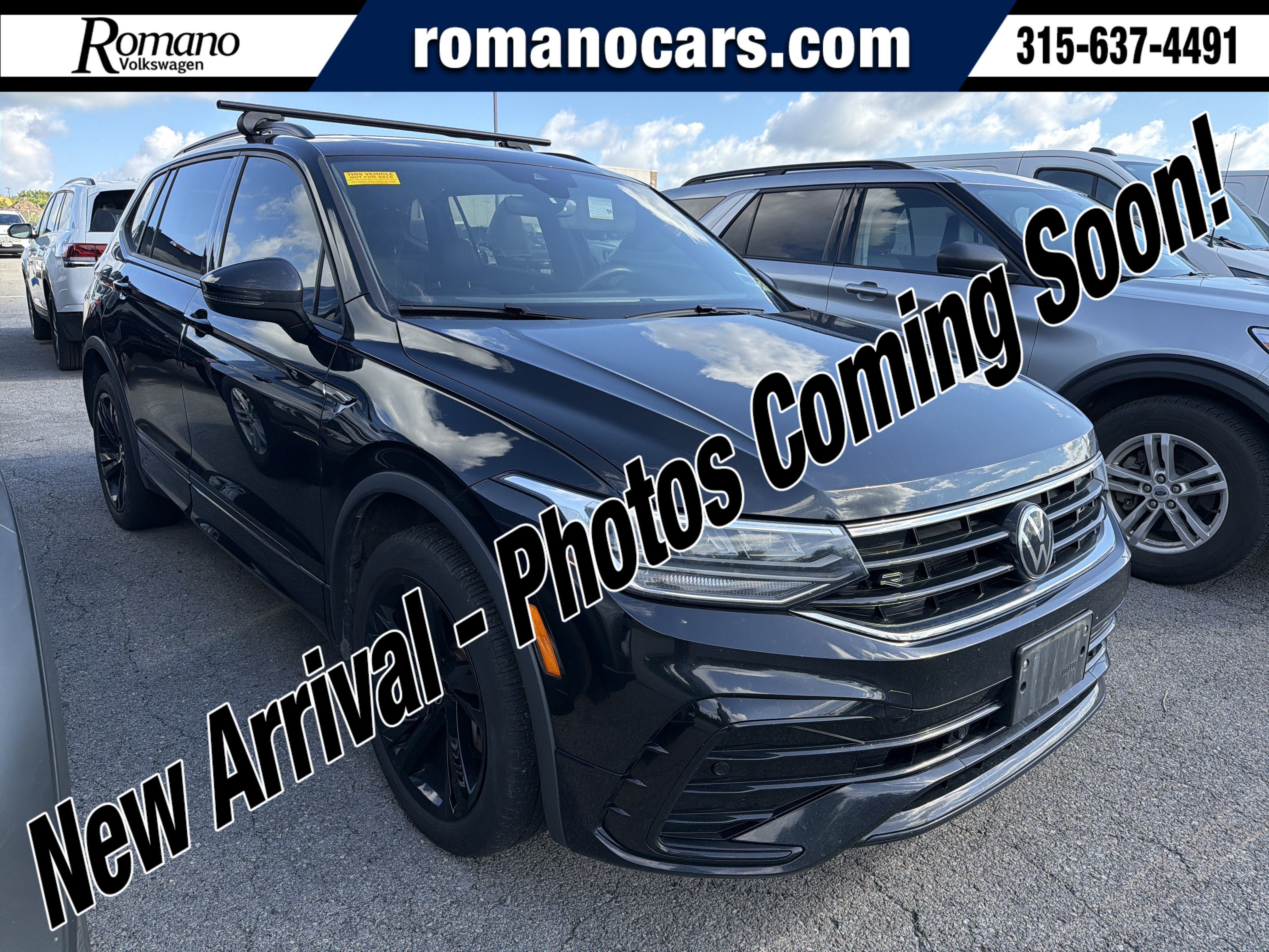 Used 2024 Volkswagen Tiguan SE R-Line AWD/4WD image 1