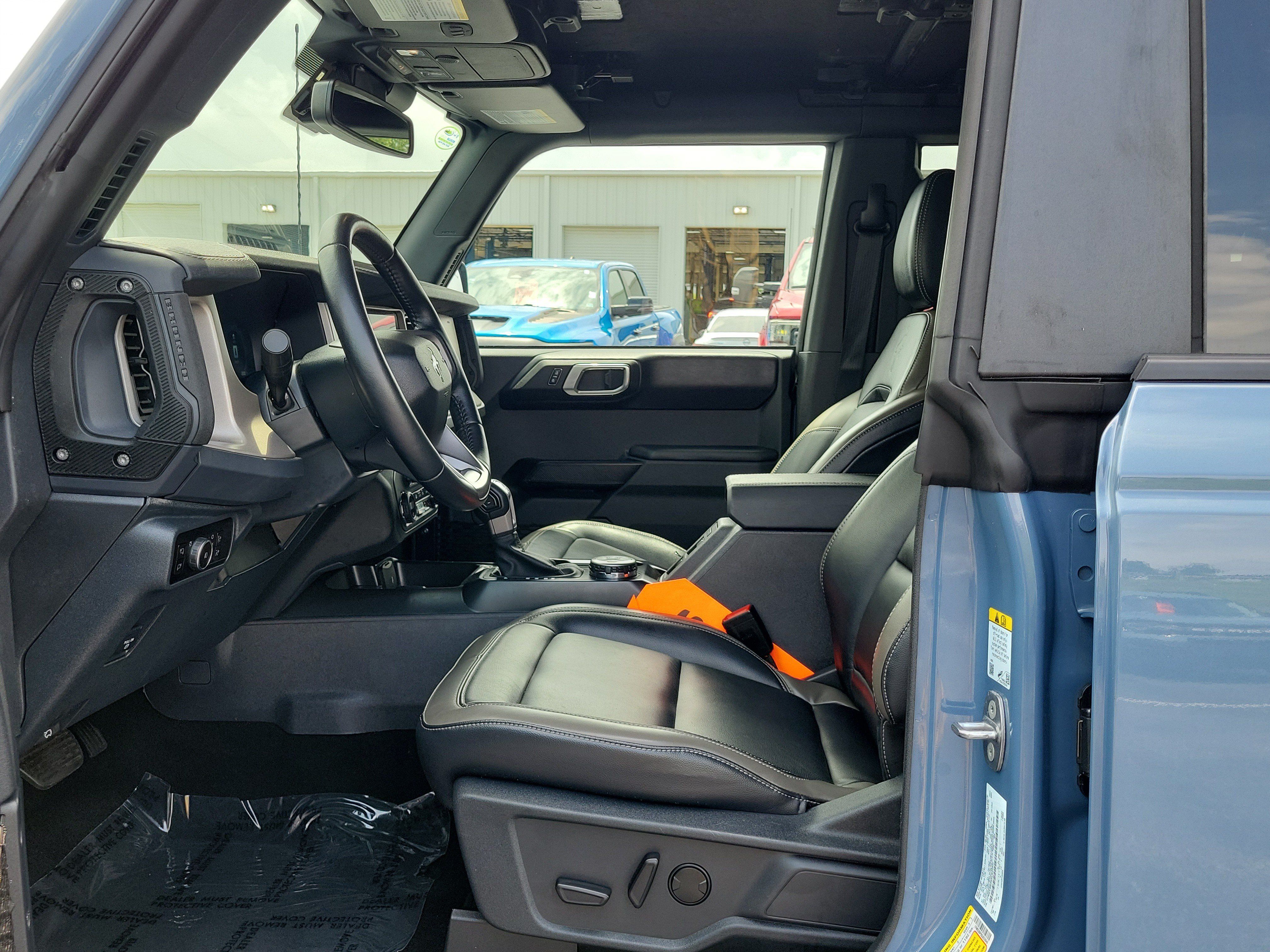 Certified 2025 Ford Bronco Outer Banks AWD/4WD image 19