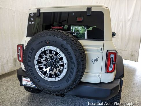 New 2026 Ford Bronco Outer Banks w/ Sasquatch Package AWD/4WD image 5