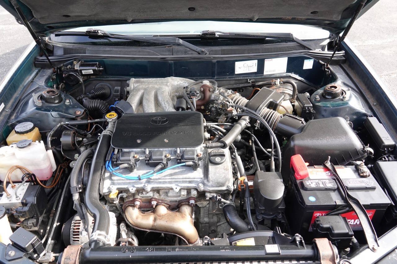 Used 1999 Toyota Avalon XLS FWD image 88