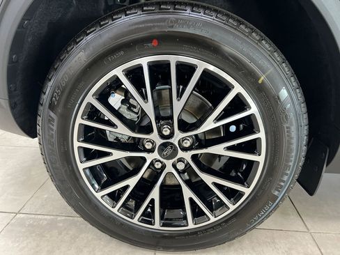 New 2026 Ford Escape SE w/ PHEV Premium Package image 42