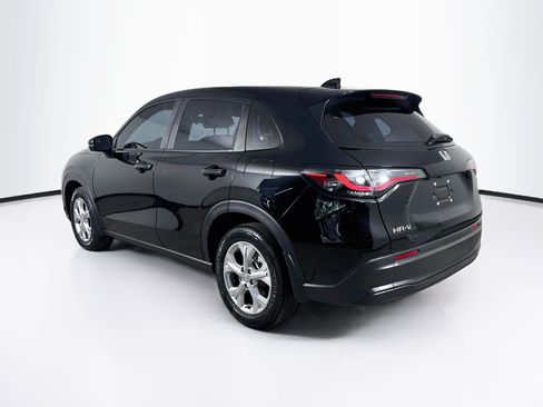 Certified 2025 Honda HR-V LX image 28