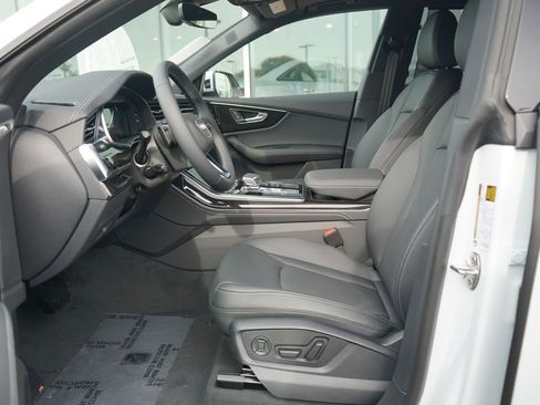 New 2026 Audi Q8 Premium Plus AWD/4WD image 6
