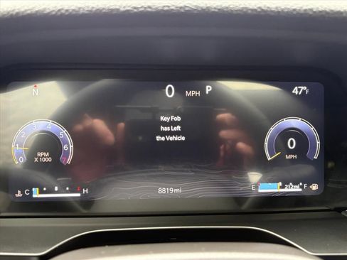 Used 2025 Jeep Grand Cherokee Altitude w/ Trailer Tow Package image 8