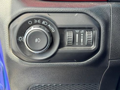 Used 2020 Jeep Wrangler Unlimited Rubicon AWD/4WD image 23