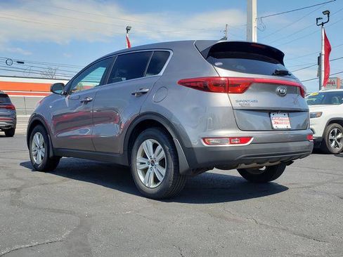 Used 2018 Kia Sportage LX AWD/4WD image 5