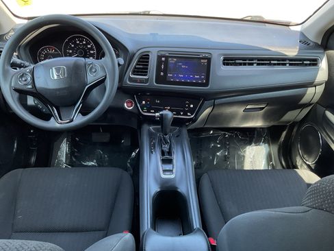 Used 2016 Honda HR-V EX image 10