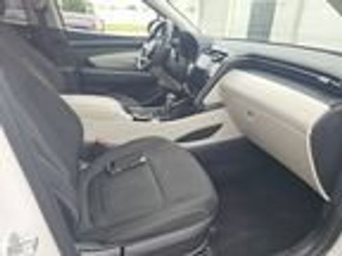 Used 2024 Hyundai Tucson SEL FWD image 5