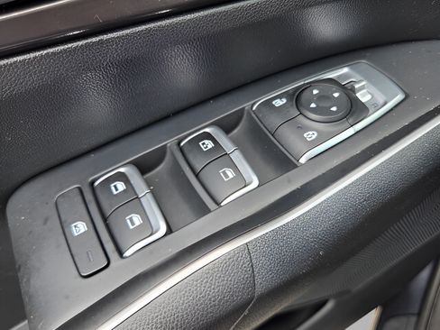 Used 2022 Kia Sorento LX FWD image 27