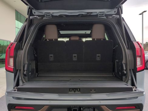 Used 2025 Ford Expedition King Ranch image 34