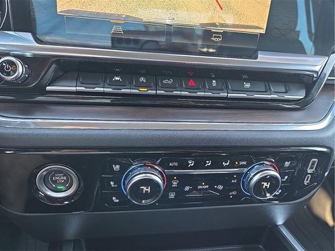 Used 2023 GMC Sierra 1500 SLT image 14