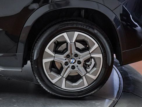 Used 2025 BMW X1 xDrive28i image 10