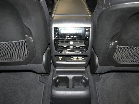 Certified 2023 Jeep Grand Cherokee L Limited AWD/4WD image 36