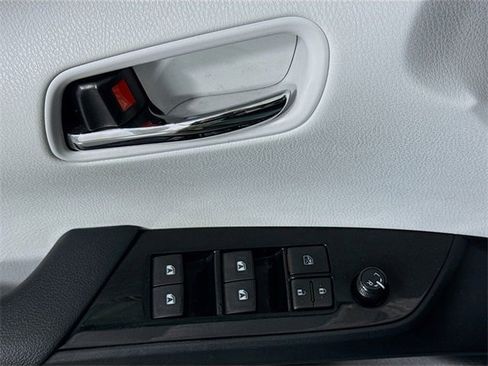 Certified 2016 Toyota Prius Two image 17