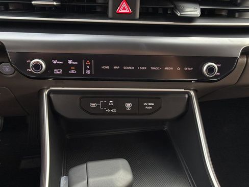 New 2026 Kia Carnival LXS image 22