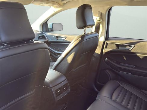 Used 2023 Ford Edge SEL w/ Convenience Package image 27