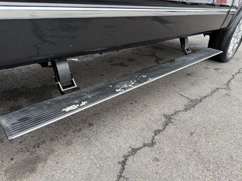 Used 2014 Ford F150 Platinum image 5