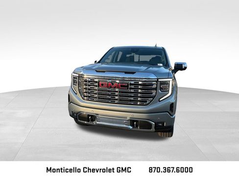 New 2026 GMC Sierra 1500 Denali image 9
