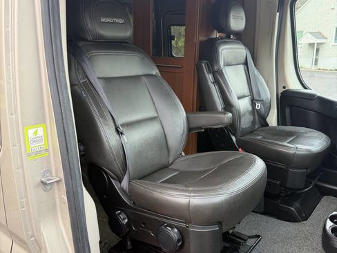 Used 2016 RAM ProMaster 3500 w/ Mopar Trailer Tow Group image 36